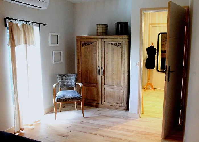 Casa de Férias La Maison D'emile- Le Gite- La Clef De La Grange *